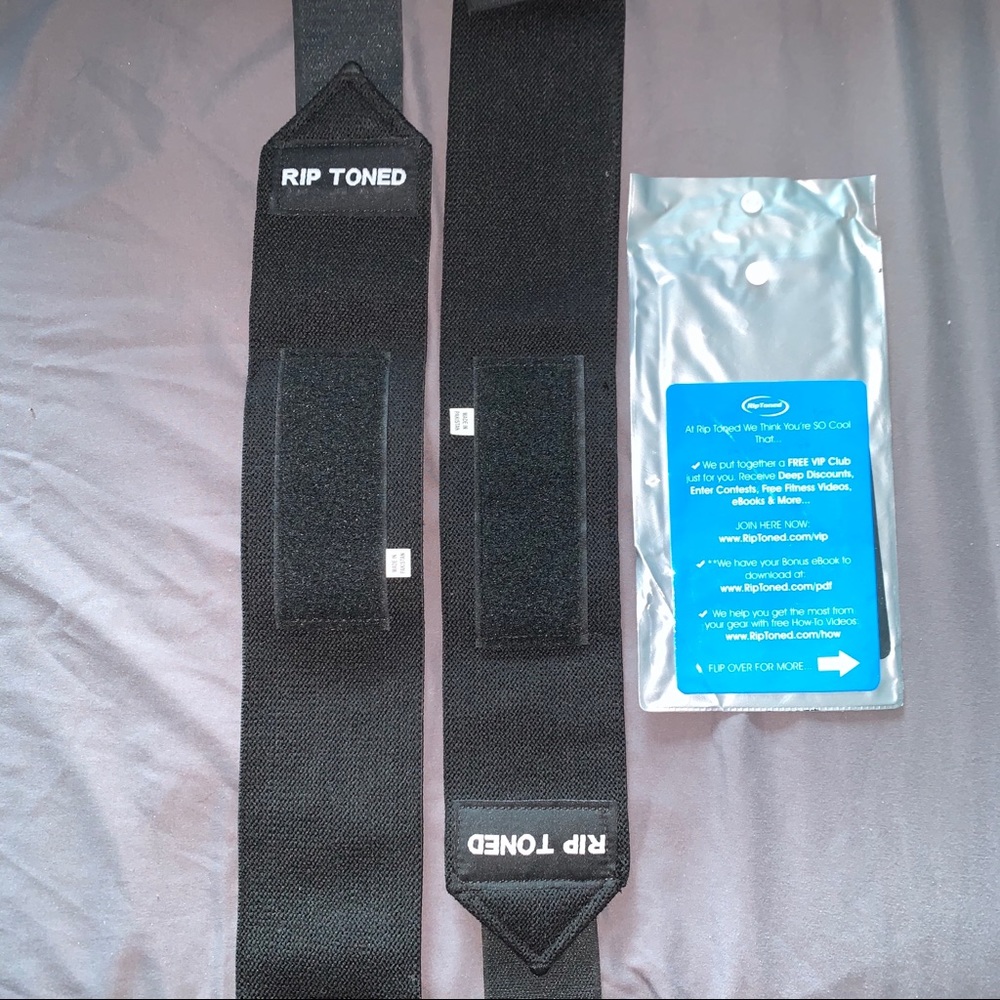 Rip Toned Wrist Wraps NIB